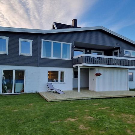Nice House With A Great View! Skjervoy Exterior photo